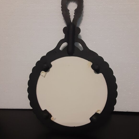 Christmas Cast Iron Trivet (Ceramic Tile) - Picture 9 of 10